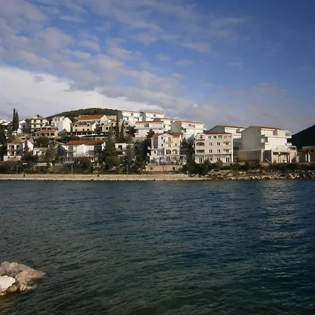 Bed & Breakfast Babic Neum
